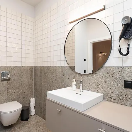 Dandelion Avalon Apartment Riga